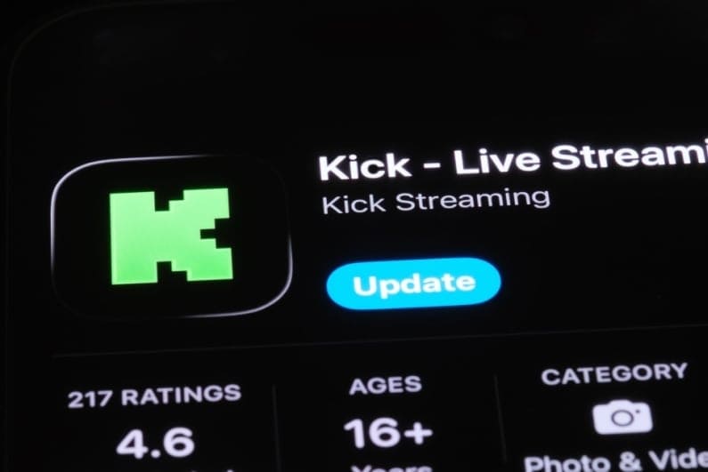 Prankster YouTuber Calls His Shot and Hits Record $3m Dice Win on Kick