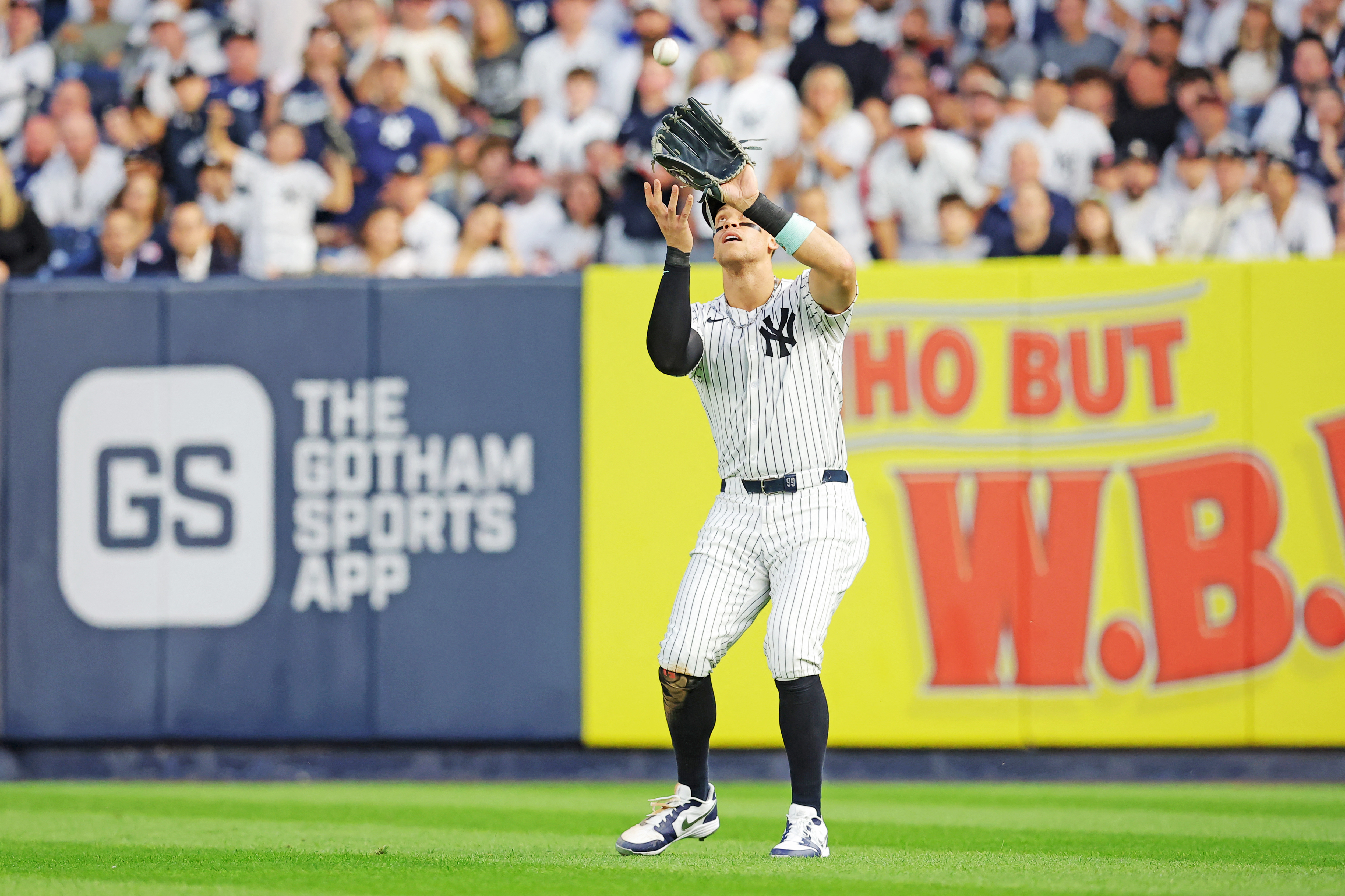 World Baseball Classic's 'insurance constraints' questionably hamstringing competitive balance 2 Aaron Judge Yankees Red Sox fielding Game 1 ALWC